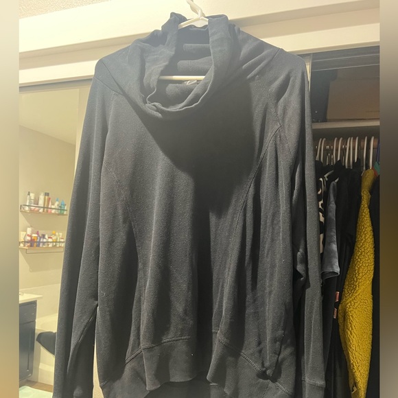 Zella sweatshirt - Picture 3 of 3